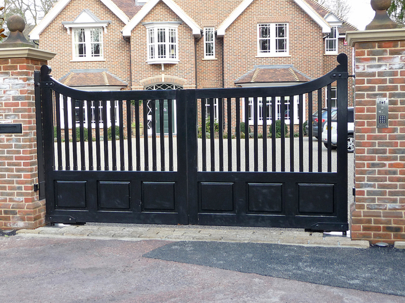 Bespoke Gate 2