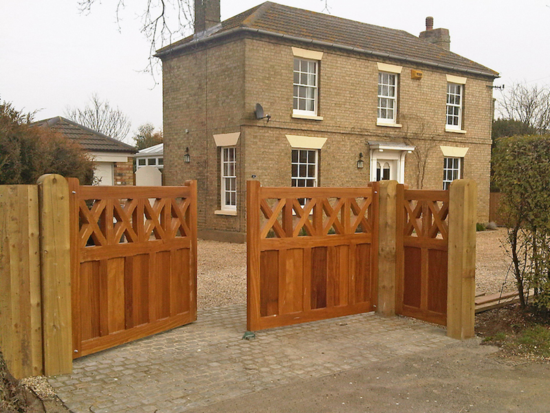 Bespoke Gate